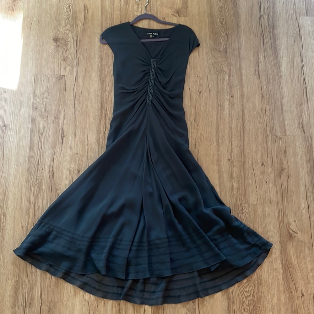 Anne Klein special occasion Dress~~ size 8